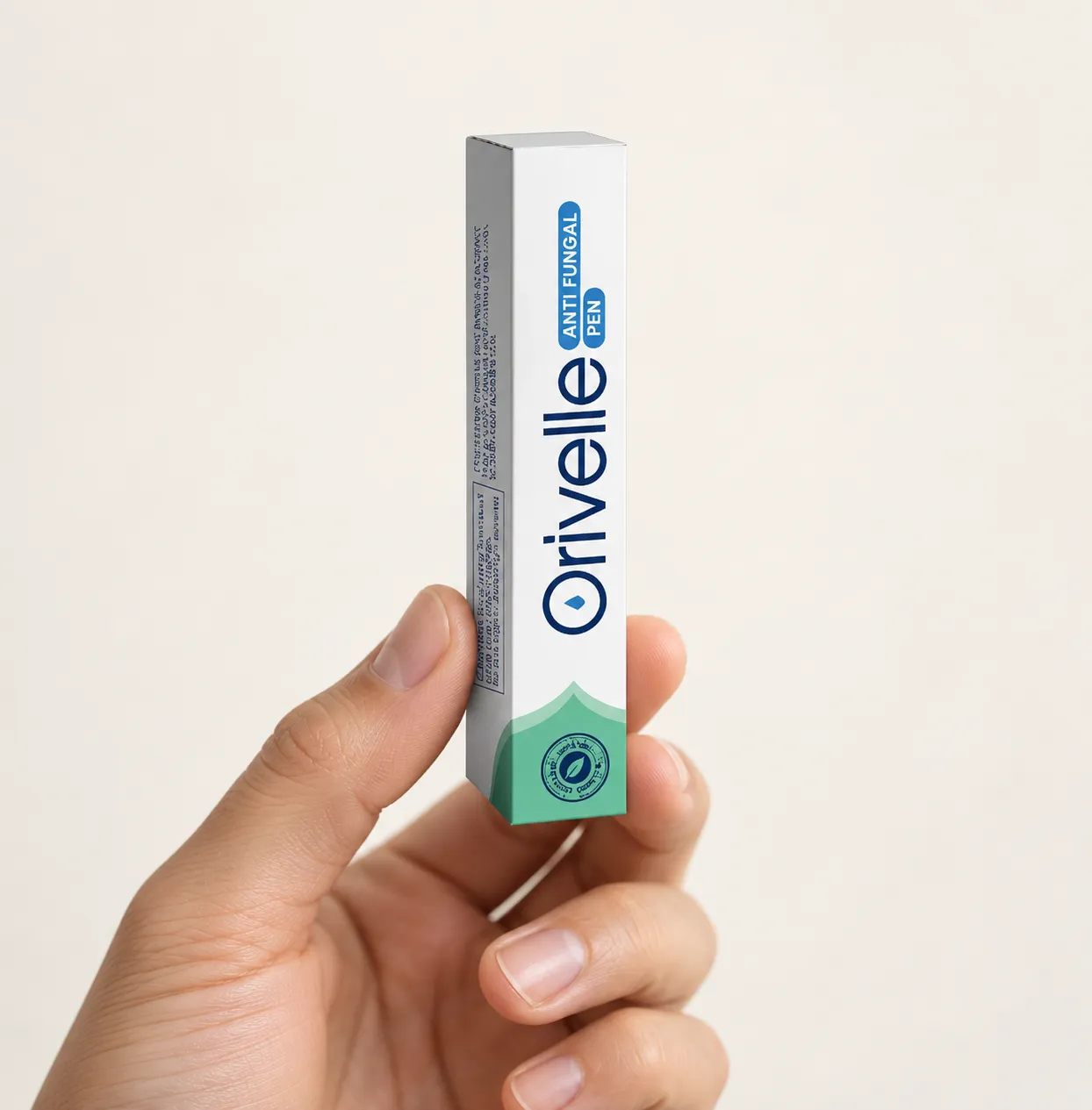 ORIVELLE — the package held in a hand